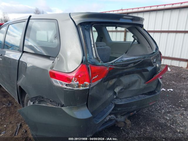 Photo 5 VIN: 5TDZK3DC3BS111603 - TOYOTA SIENNA 