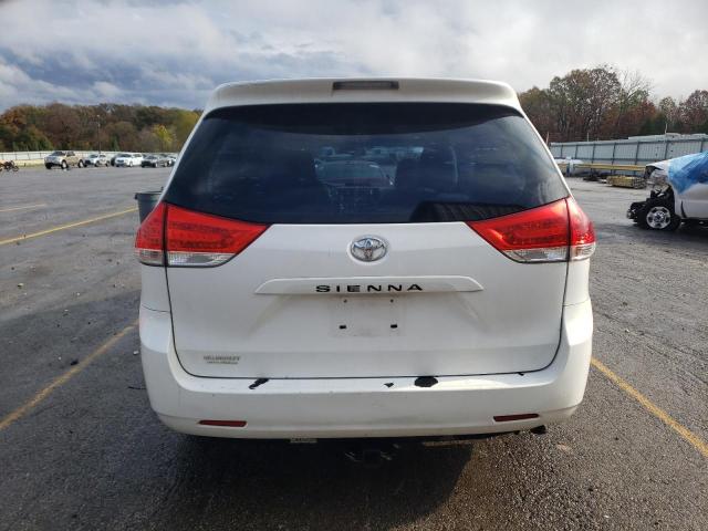 Photo 5 VIN: 5TDZK3DC3BS147517 - TOYOTA SIENNA 