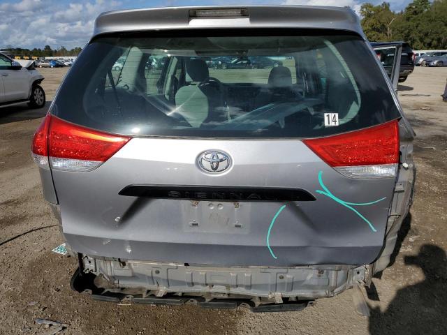 Photo 8 VIN: 5TDZK3DC3DS304420 - TOYOTA SIENNA 