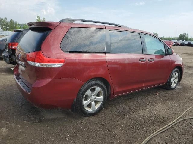 Photo 2 VIN: 5TDZK3DC3DS313585 - TOYOTA SIENNA 