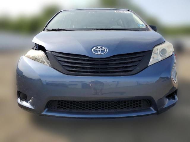 Photo 4 VIN: 5TDZK3DC3DS389856 - TOYOTA SIENNA 