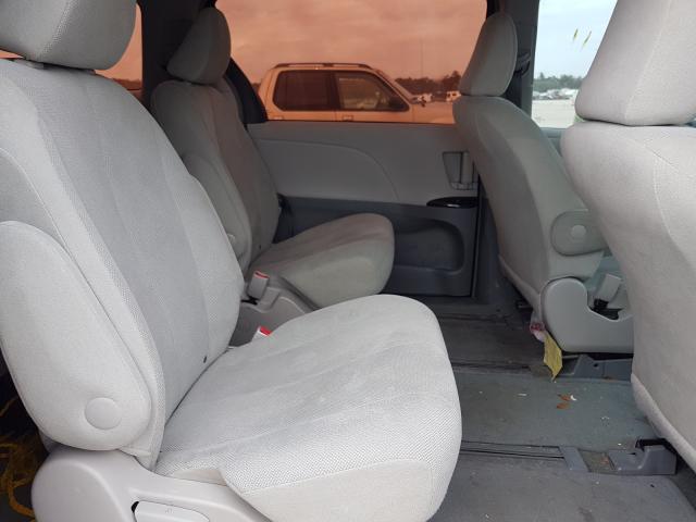 Photo 5 VIN: 5TDZK3DC3ES474438 - TOYOTA SIENNA 