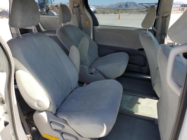 Photo 10 VIN: 5TDZK3DC3ES499730 - TOYOTA SIENNA 