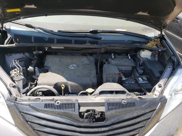 Photo 6 VIN: 5TDZK3DC3FS534333 - TOYOTA SIENNA 