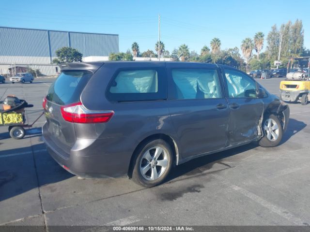 Photo 3 VIN: 5TDZK3DC3FS555988 - TOYOTA SIENNA 