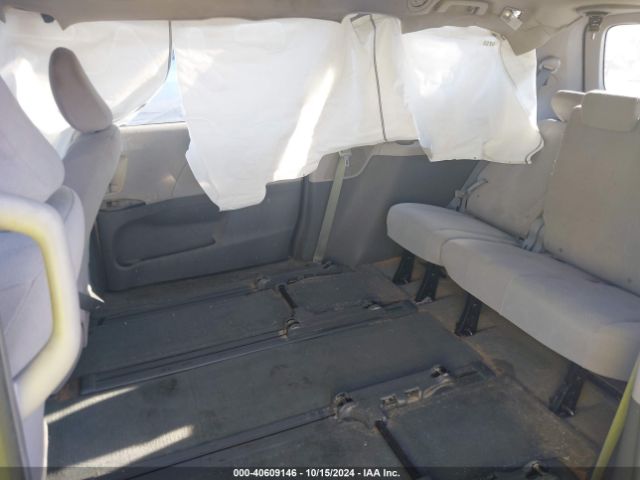 Photo 7 VIN: 5TDZK3DC3FS555988 - TOYOTA SIENNA 