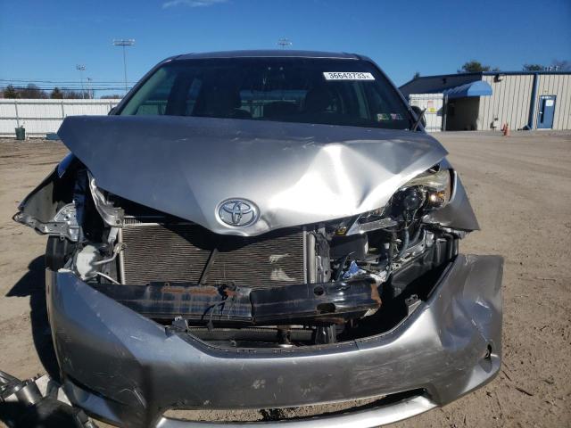 Photo 4 VIN: 5TDZK3DC3FS655685 - TOYOTA SIENNA 