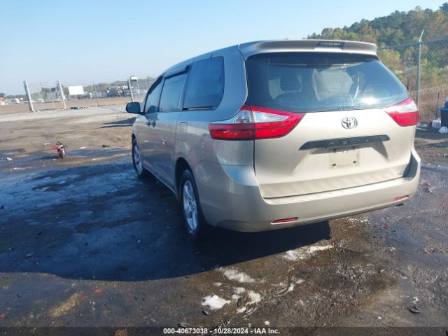 Photo 2 VIN: 5TDZK3DC3FS664015 - TOYOTA SIENNA 