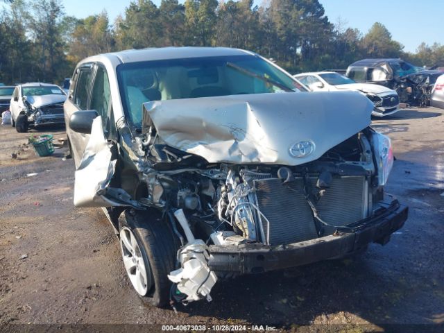 Photo 5 VIN: 5TDZK3DC3FS664015 - TOYOTA SIENNA 