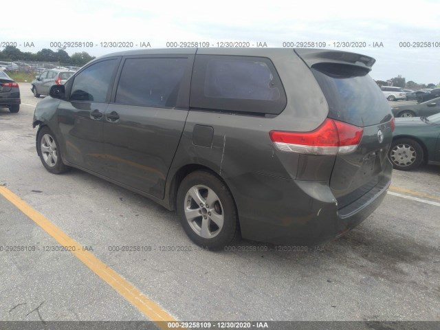 Photo 2 VIN: 5TDZK3DC4BS025894 - TOYOTA SIENNA 