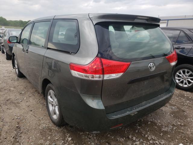 Photo 2 VIN: 5TDZK3DC4BS113134 - TOYOTA SIENNA 