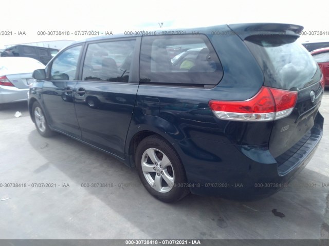 Photo 2 VIN: 5TDZK3DC4BS126675 - TOYOTA SIENNA 