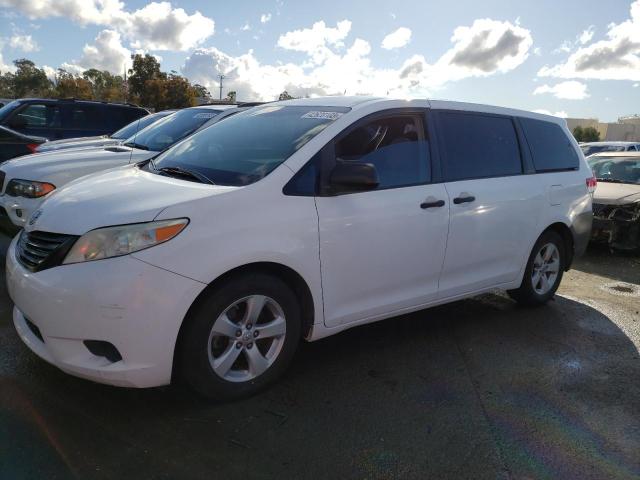 Photo 0 VIN: 5TDZK3DC4BS135781 - TOYOTA SIENNA 