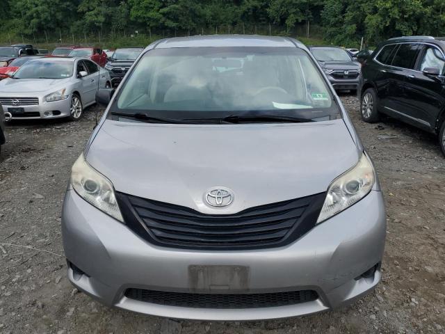 Photo 4 VIN: 5TDZK3DC4CS193603 - TOYOTA SIENNA 