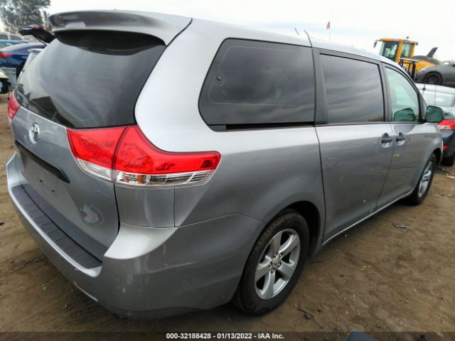 Photo 3 VIN: 5TDZK3DC4CS255968 - TOYOTA SIENNA 