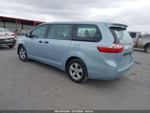 Photo 2 VIN: 5TDZK3DC4FS549634 - TOYOTA SIENNA 