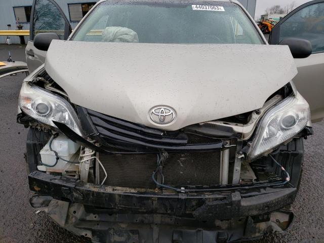 Photo 11 VIN: 5TDZK3DC4FS608200 - TOYOTA SIENNA 