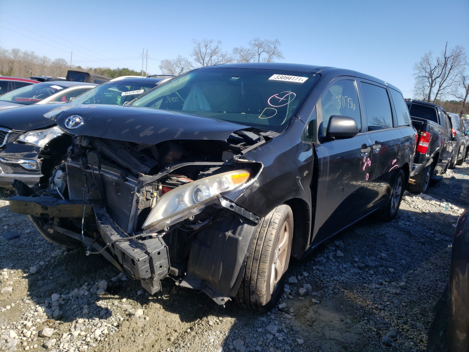 Photo 1 VIN: 5TDZK3DC4FS660913 - TOYOTA SIENNA 