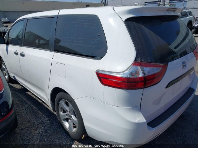 Photo 2 VIN: 5TDZK3DC4GS759734 - TOYOTA SIENNA 