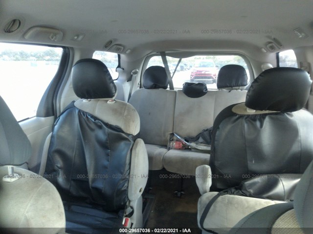 Photo 7 VIN: 5TDZK3DC5CS185204 - TOYOTA SIENNA 