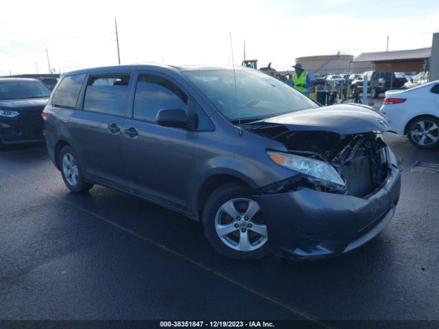 Photo 0 VIN: 5TDZK3DC5DS302118 - TOYOTA SIENNA 