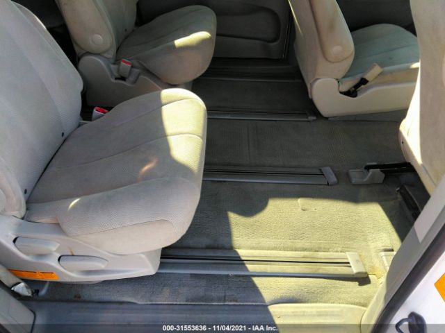 Photo 7 VIN: 5TDZK3DC5DS391432 - TOYOTA SIENNA 