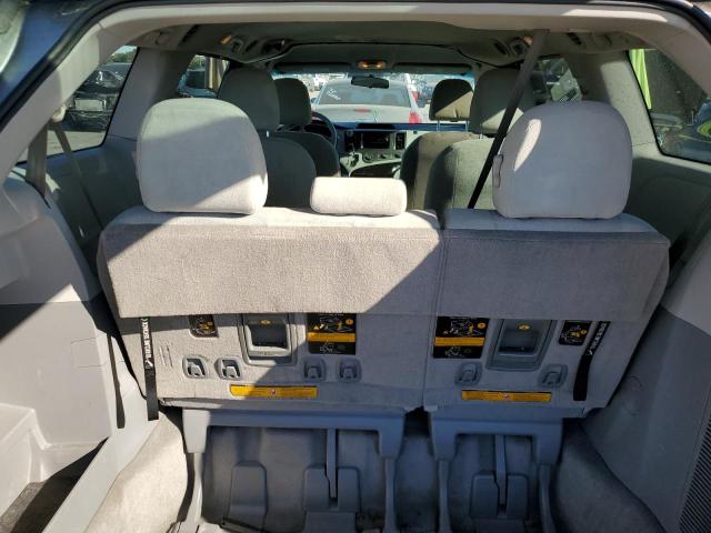 Photo 8 VIN: 5TDZK3DC5DS395674 - TOYOTA SIENNA 