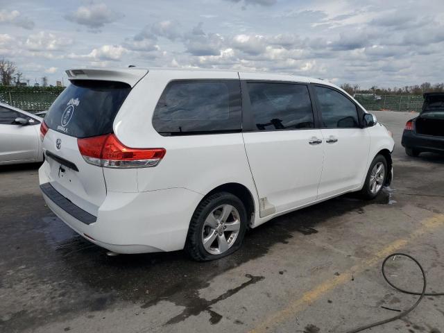 Photo 2 VIN: 5TDZK3DC5ES412586 - TOYOTA SIENNA 