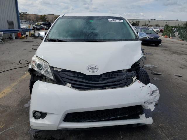 Photo 4 VIN: 5TDZK3DC5ES412586 - TOYOTA SIENNA 