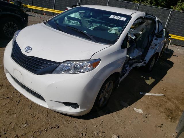 Photo 1 VIN: 5TDZK3DC5ES464834 - TOYOTA SIENNA 