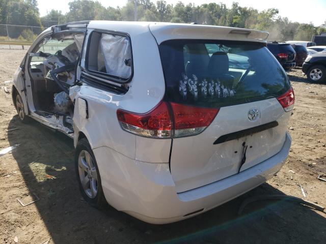 Photo 2 VIN: 5TDZK3DC5ES464834 - TOYOTA SIENNA 