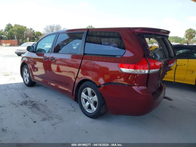 Photo 2 VIN: 5TDZK3DC5ES503745 - TOYOTA SIENNA 