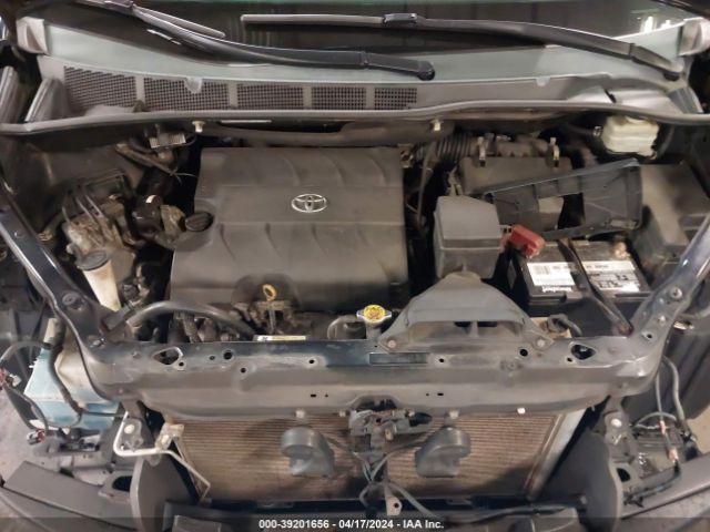 Photo 9 VIN: 5TDZK3DC5ES515734 - TOYOTA SIENNA 