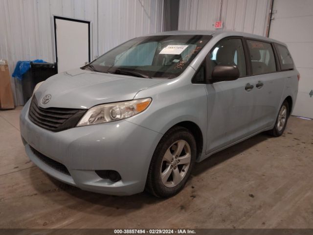 Photo 1 VIN: 5TDZK3DC5FS630173 - TOYOTA SIENNA 