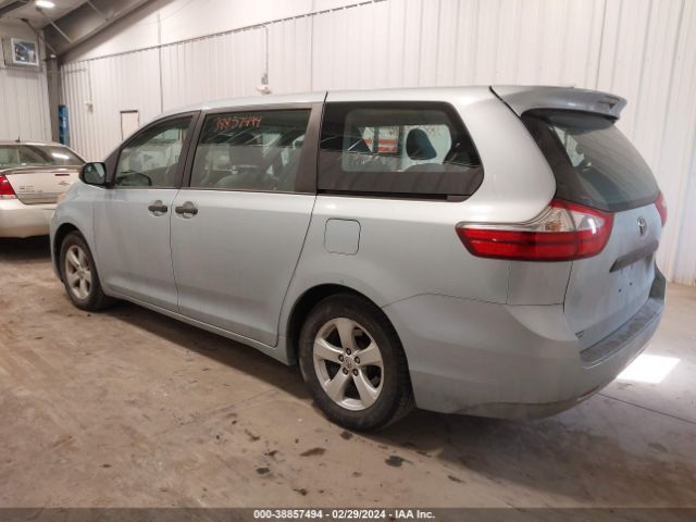 Photo 2 VIN: 5TDZK3DC5FS630173 - TOYOTA SIENNA 