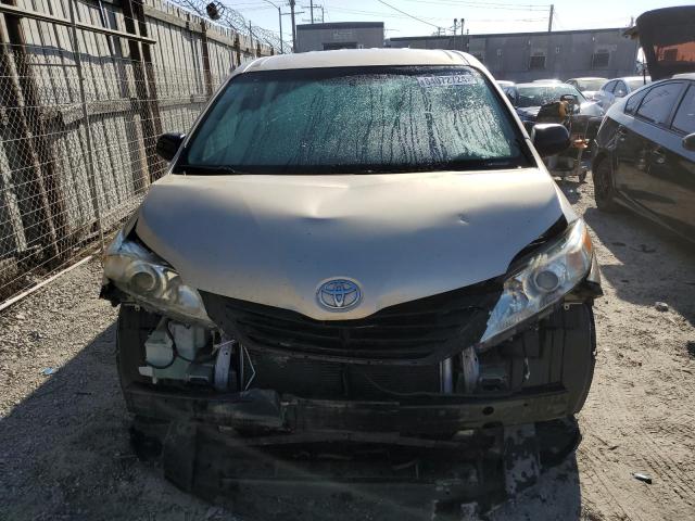 Photo 4 VIN: 5TDZK3DC6BS008708 - TOYOTA SIENNA 