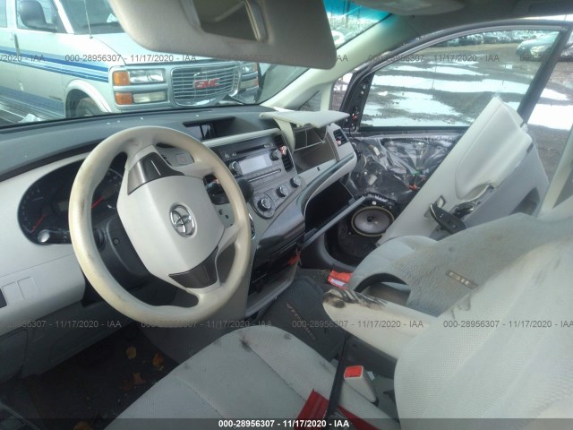 Photo 4 VIN: 5TDZK3DC6BS132090 - TOYOTA SIENNA 