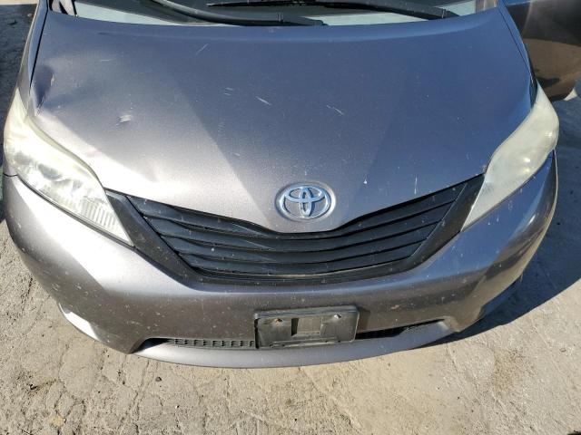 Photo 11 VIN: 5TDZK3DC6FS529420 - TOYOTA SIENNA 