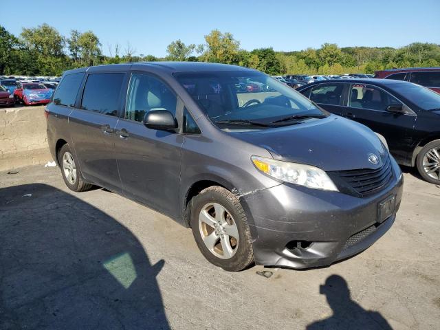 Photo 3 VIN: 5TDZK3DC6FS529420 - TOYOTA SIENNA 