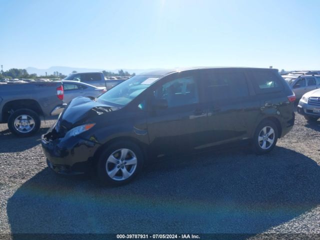 Photo 1 VIN: 5TDZK3DC6FS554978 - TOYOTA SIENNA 