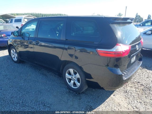 Photo 2 VIN: 5TDZK3DC6FS554978 - TOYOTA SIENNA 