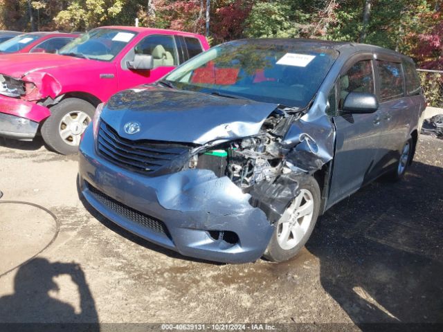 Photo 5 VIN: 5TDZK3DC6GS738089 - TOYOTA SIENNA 