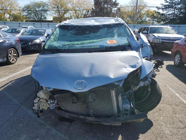 Photo 4 VIN: 5TDZK3DC7BS144863 - TOYOTA SIENNA 