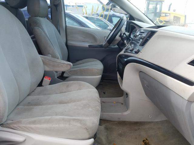 Photo 4 VIN: 5TDZK3DC7CS176634 - TOYOTA SIENNA 