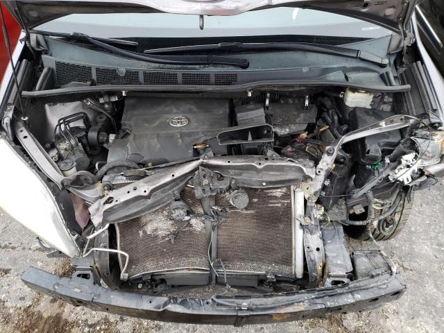 Photo 6 VIN: 5TDZK3DC7FS681223 - TOYOTA SIENNA 