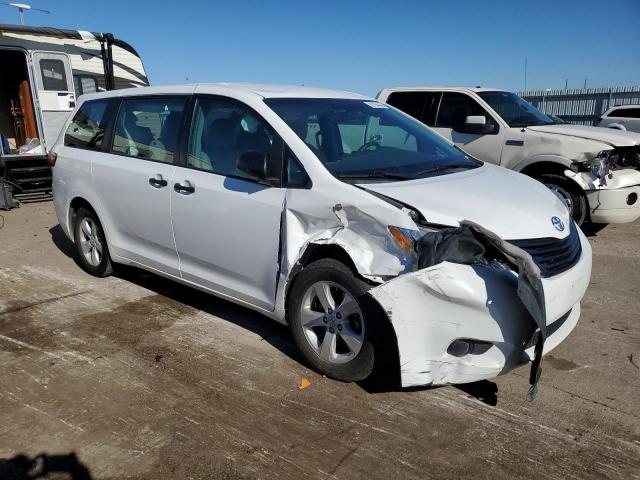 Photo 3 VIN: 5TDZK3DC7GS697875 - TOYOTA SIENNA 