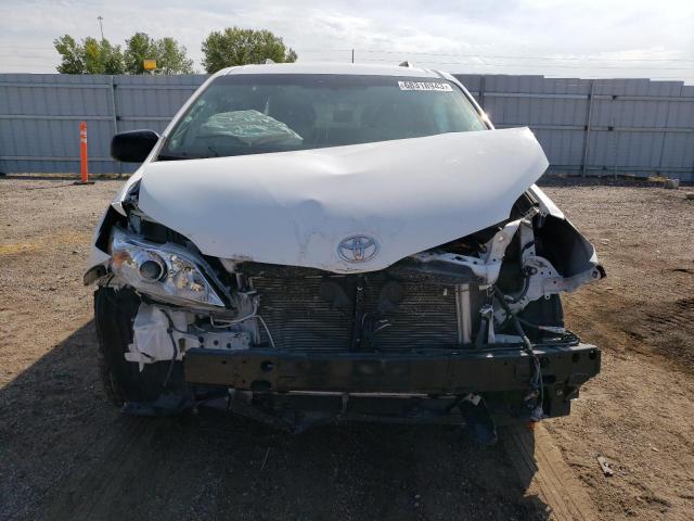 Photo 4 VIN: 5TDZK3DC7GS732348 - TOYOTA SIENNA 