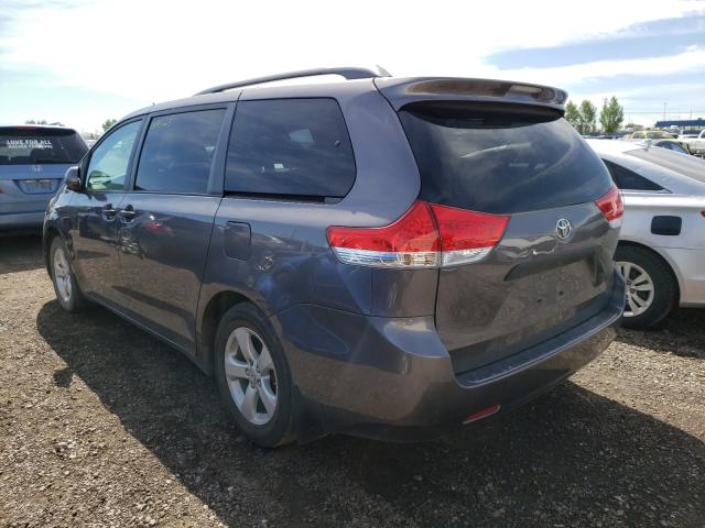 Photo 2 VIN: 5TDZK3DC8BS027065 - TOYOTA SIENNA 