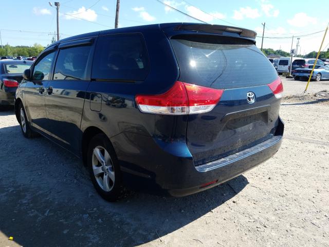 Photo 2 VIN: 5TDZK3DC8CS182586 - TOYOTA SIENNA 