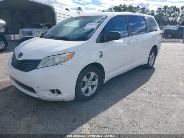 Photo 1 VIN: 5TDZK3DC8CS190414 - TOYOTA SIENNA 